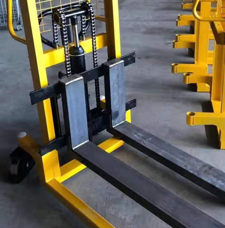 14 yash-engineers-hand-stacker-ye-sfh-10-india